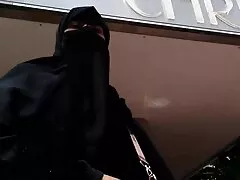 مدل پورن بعد از یک پیام داستان و کلیپ سکس عاشقانه لعنتی می شود