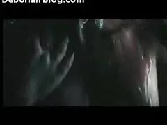 ستاره پورنو نمی ترسد یک دیک بزرگ فیلم سکس زن با الاغ را در الاغ خود بکشد