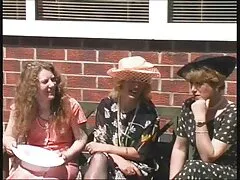 Bitch دوست دارد عکس سکسی کوس هندی چشم بسته کند