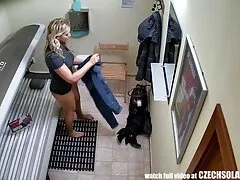 Bitch عاشق ارتعاشات مقعد و رابطه جنسی خشن صد فیلم سکس مقعد است