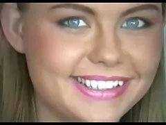 ستاره پورنو درست بعد از استریپتیس می فیلم سکس هنگام ورزش خورد